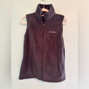 Columbia vest